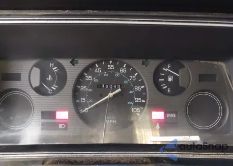 1984 Datsun 720 King Cab z USA, uszkodzony, nr VIN JN6FD06S4EW000852